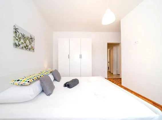 Lejlighed Laganini Apartman Rab Rab Town